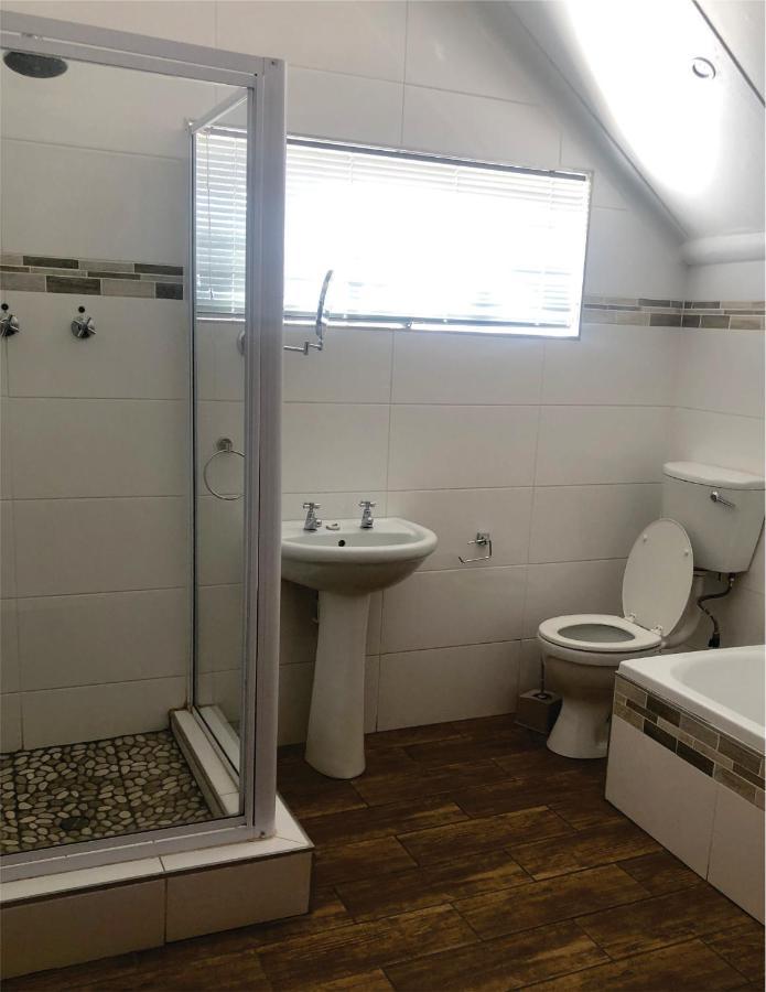 Beesdam Guesthouse Potchefstroom Dış mekan fotoğraf