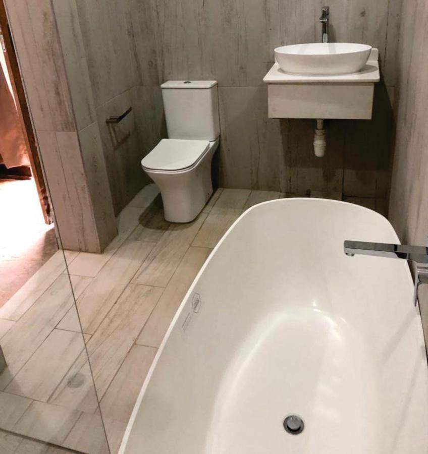 Beesdam Guesthouse Potchefstroom Dış mekan fotoğraf