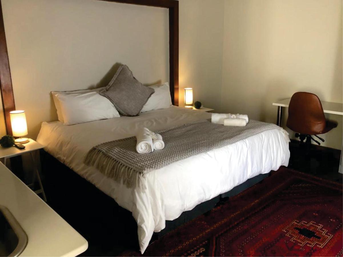 Beesdam Guesthouse Potchefstroom Dış mekan fotoğraf